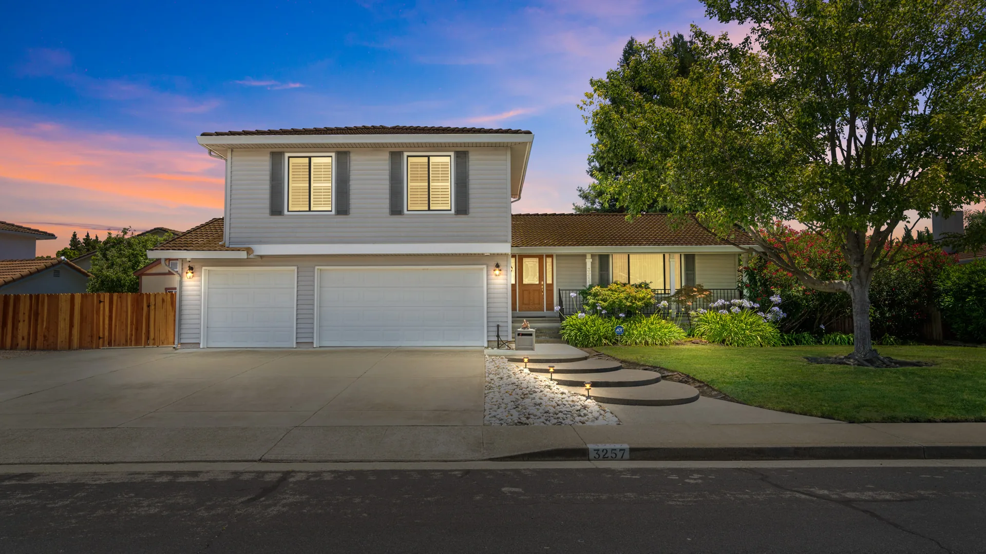 3257 Mustang Cir