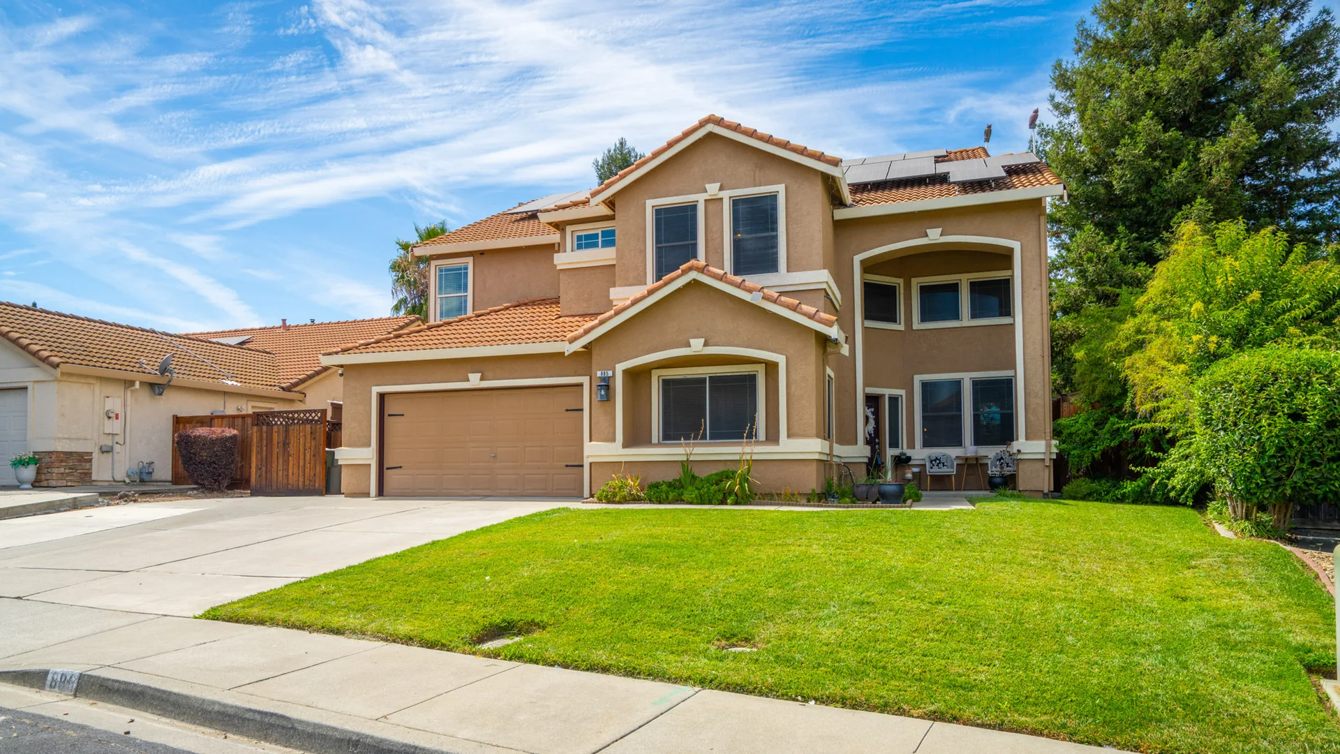 885 Kells Cir