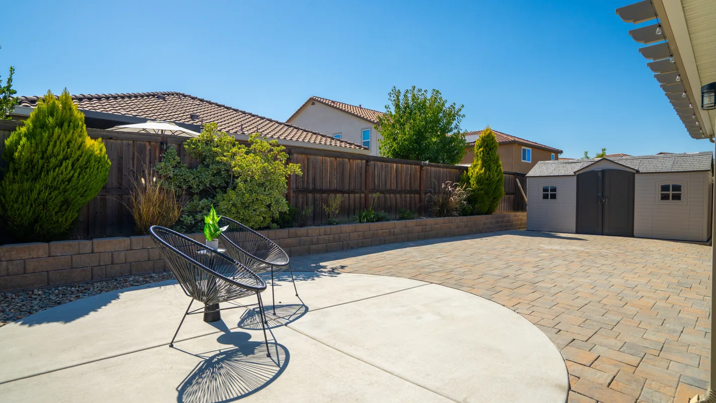 Photo 42